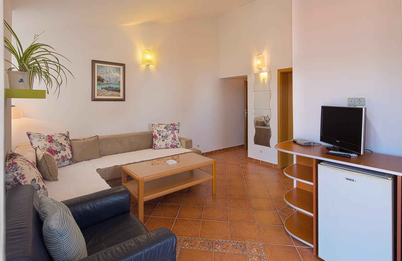 Apartment Ivanovic Family Bečići Εξωτερικό φωτογραφία
